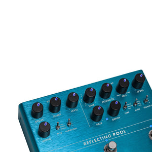 Fender Reflecting Pool Delay & Reverb Guitar Effects Pedal